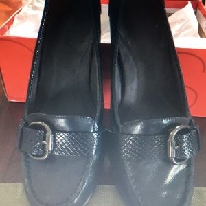 Aerosoles Navy Blue Womens Shoes